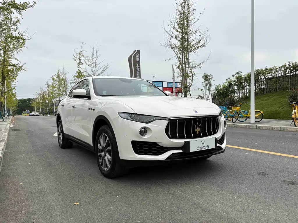 Maserati Levante — миниатюра 3