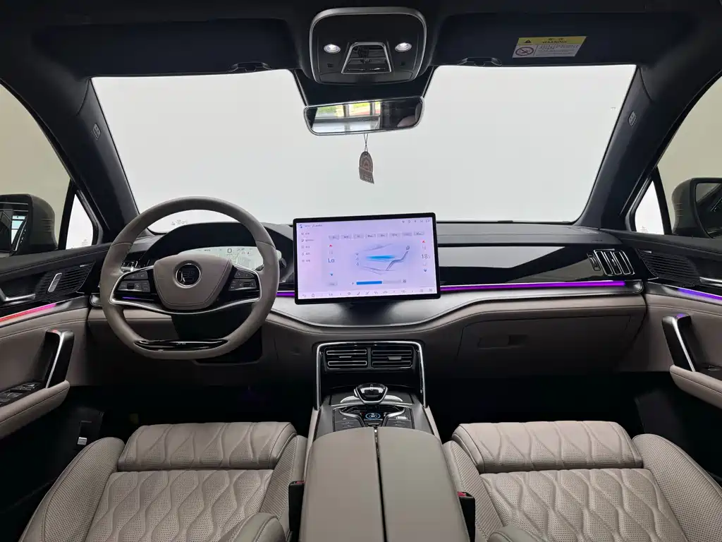 BYD Tang New Energy — миниатюра 9