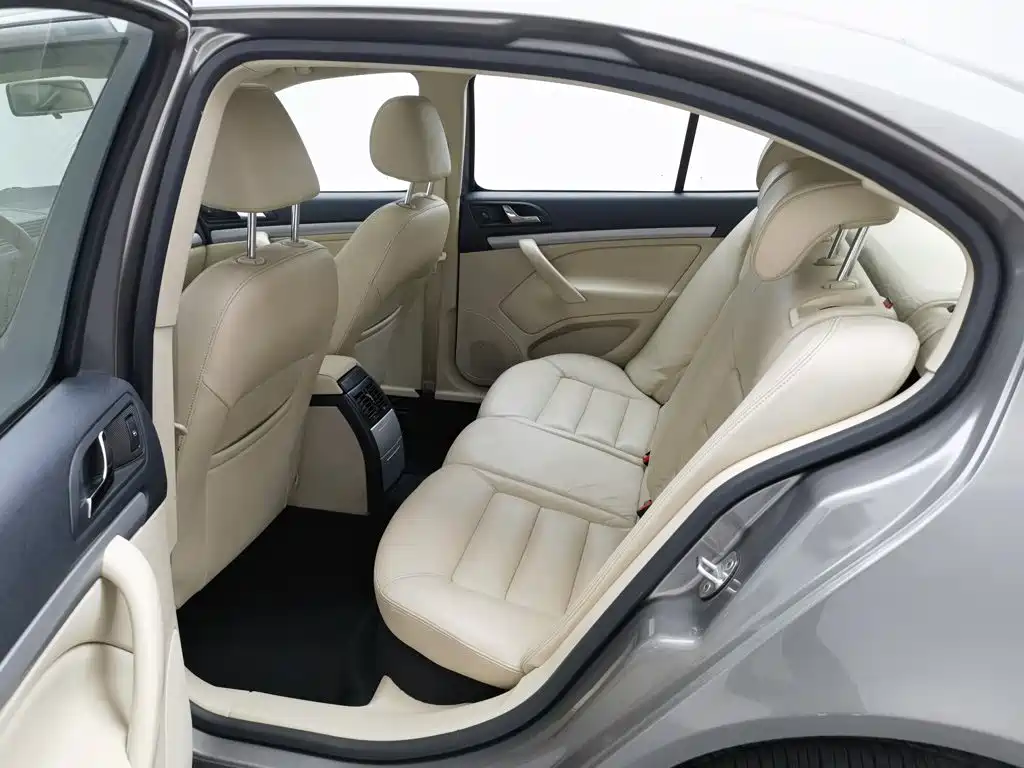 Skoda Octavia — миниатюра 15