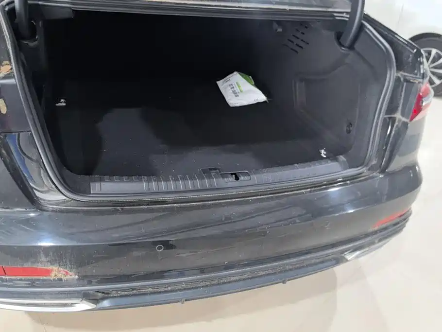 Audi A6L — миниатюра 4