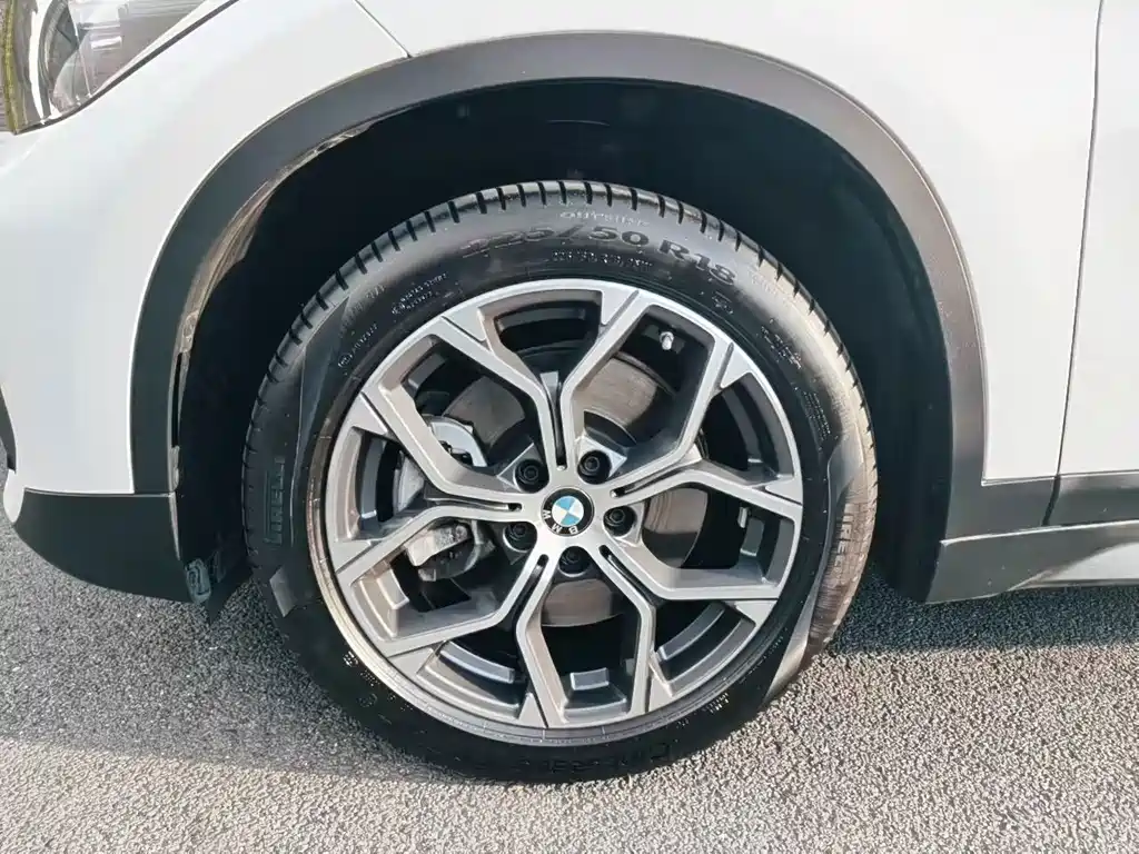 BMW X1 2022 — фото 7