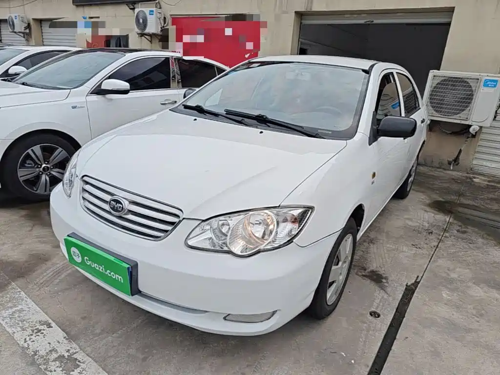 2019 BYD F3 - zdjęcie 1 z 25