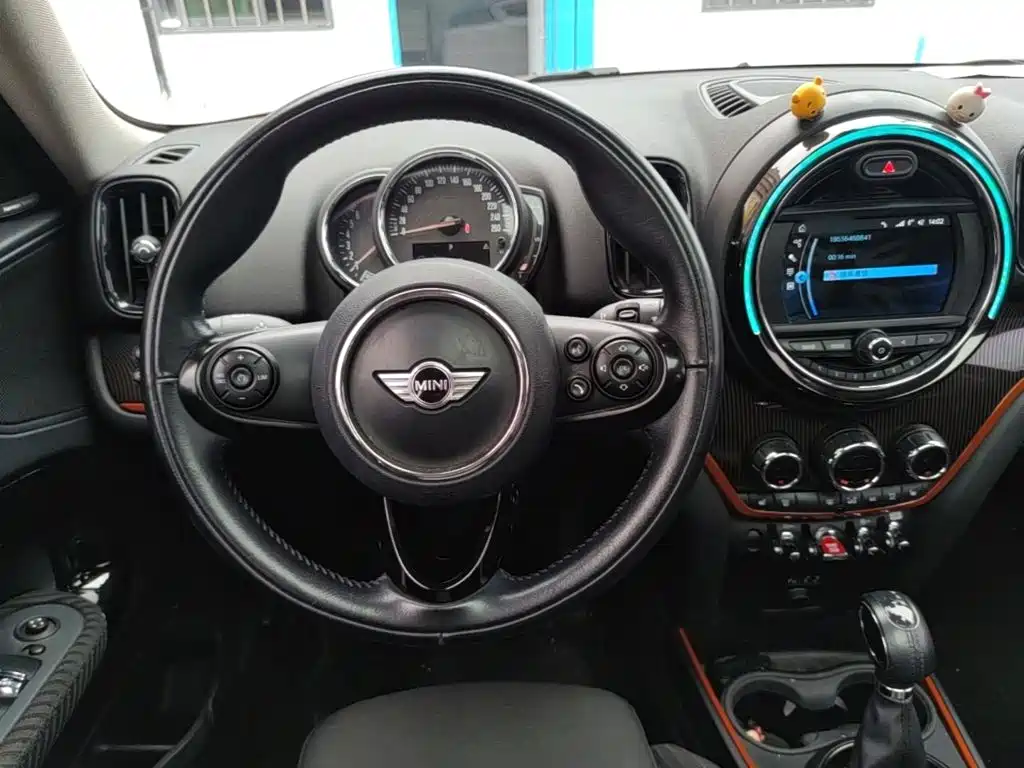 MINI Mini Countryman — миниатюра 11