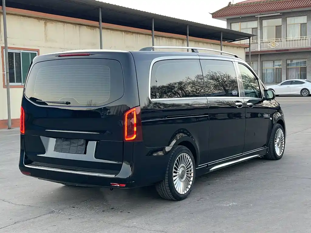 Mercedes-Benz Vito — миниатюра 7