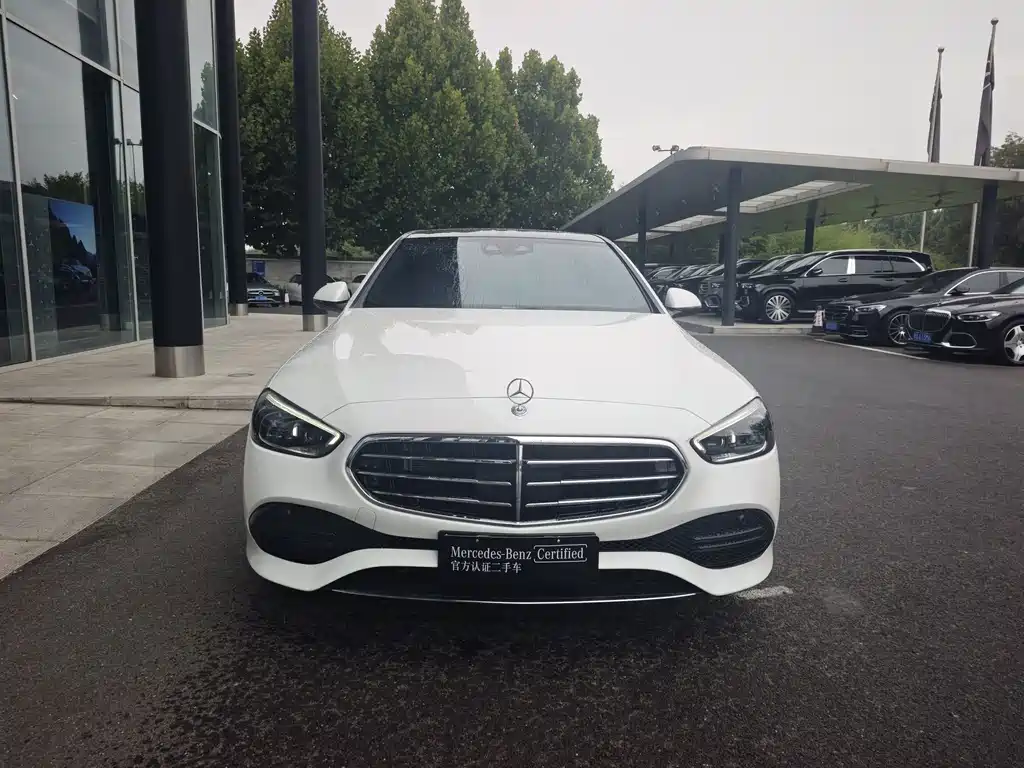 Mercedes-Benz C-Class — миниатюра 2