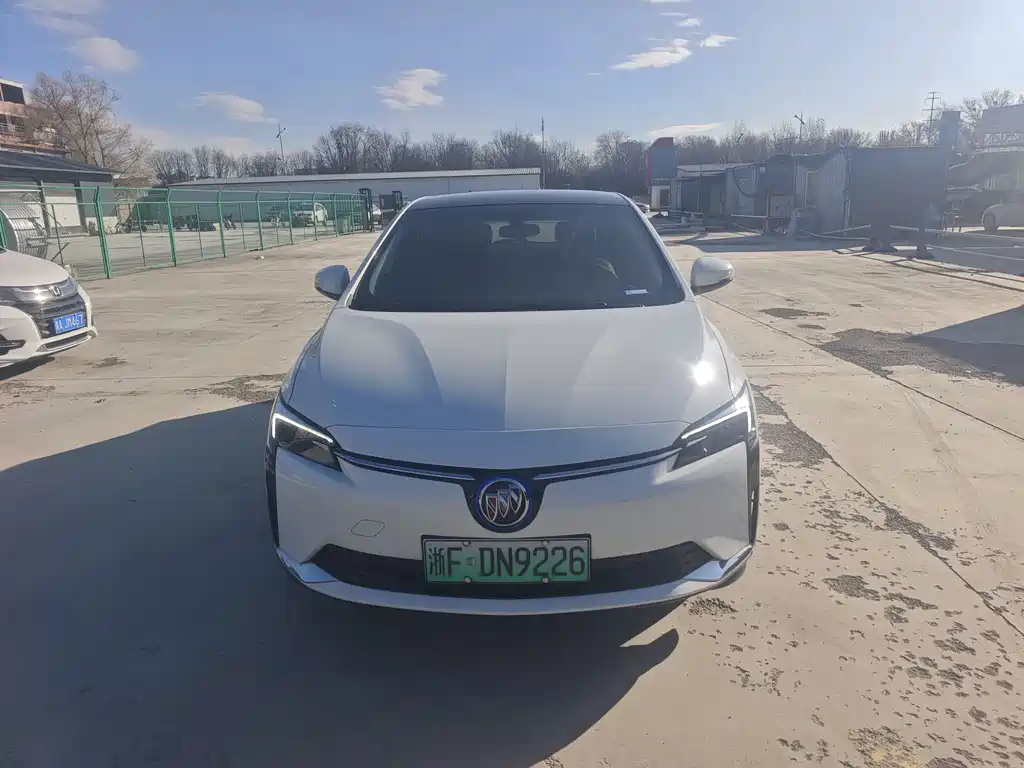 BUICK SLIGHTLY BLUE 6