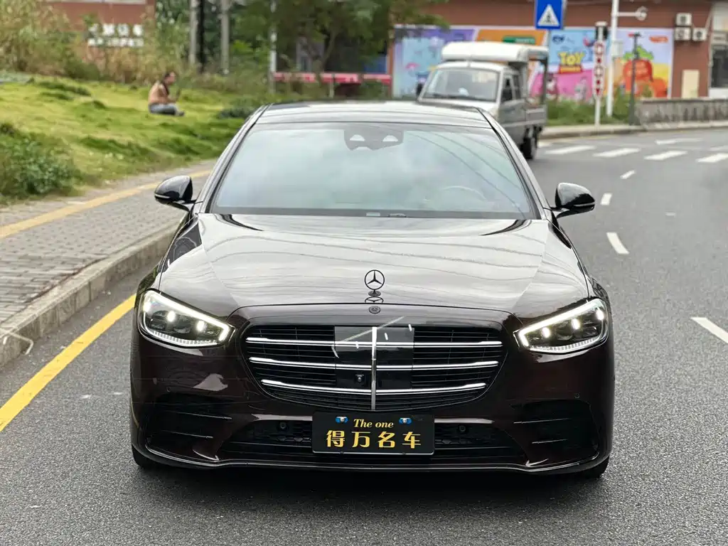 MERCEDES-BENZ S CLASS