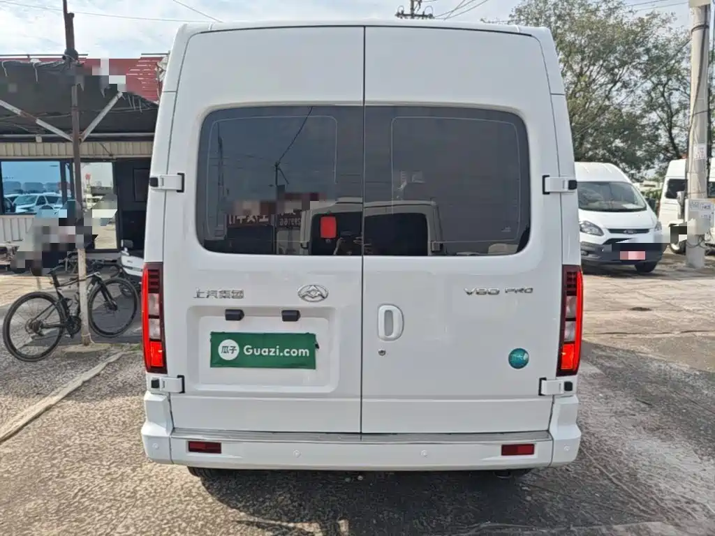 MAXUS V80 — миниатюра 6