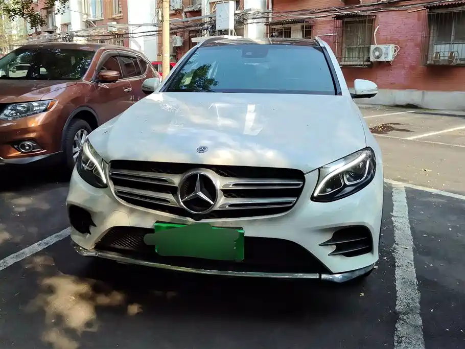 Mercedes-Benz GLC 2017 GLC 260 4MATIC Luxury