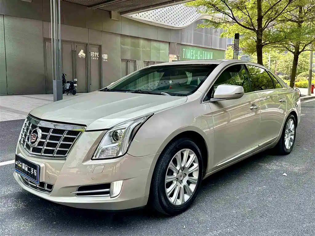Cadillac XTS 2014