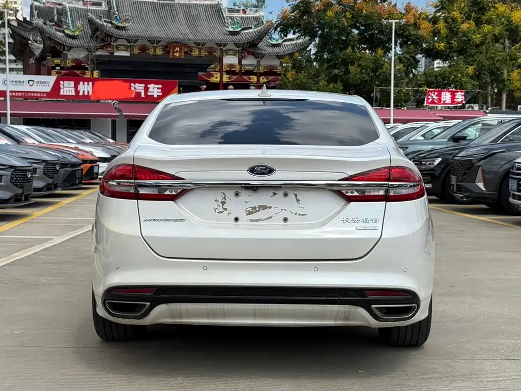 FORD MONDEO