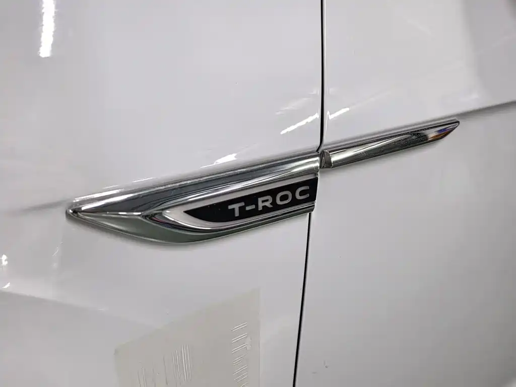 VOLKSWAGEN T ROC EXPLORING SONGS