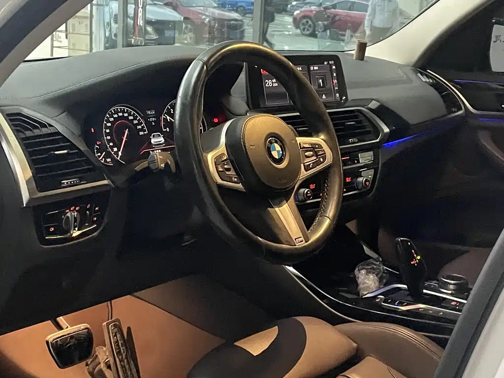 BMW X3 — миниатюра 5