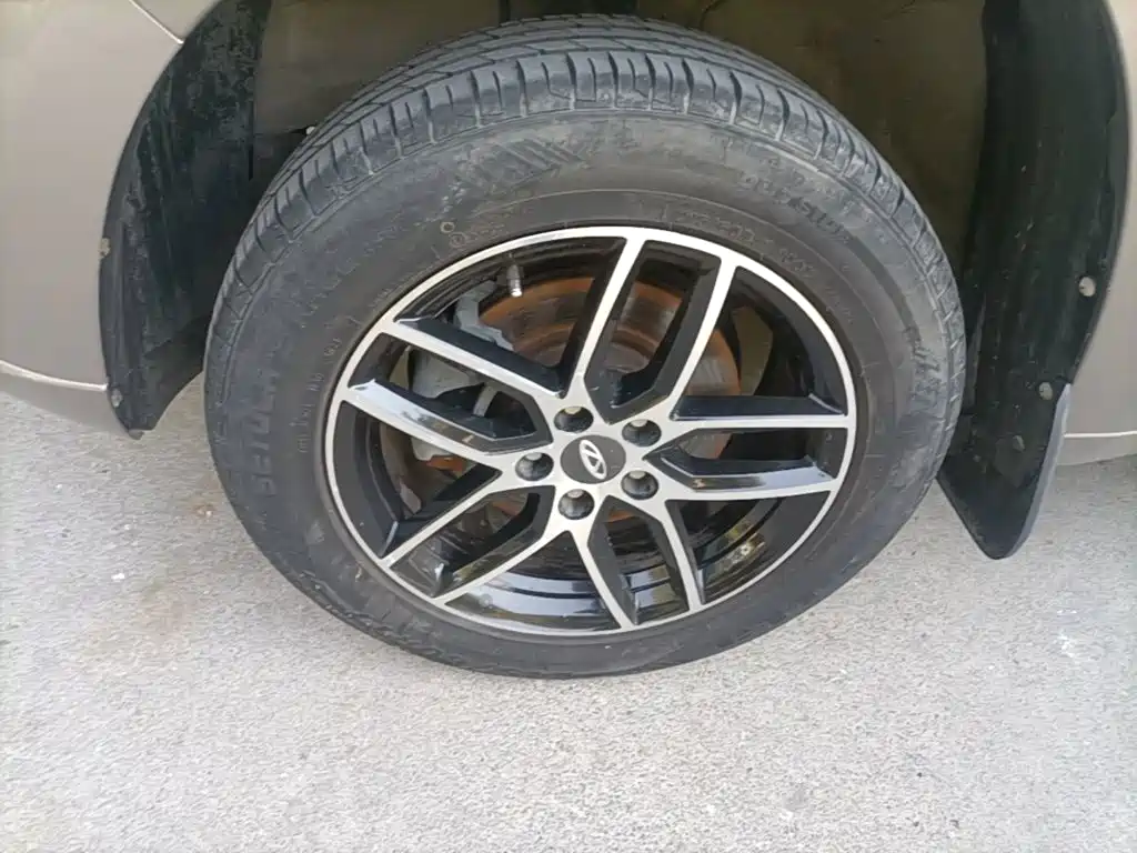 Chery Tiggo 3 — миниатюра 23