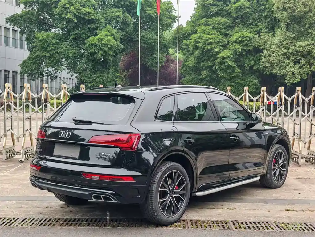 Audi Q5L 2024 45 TFSI Luxury