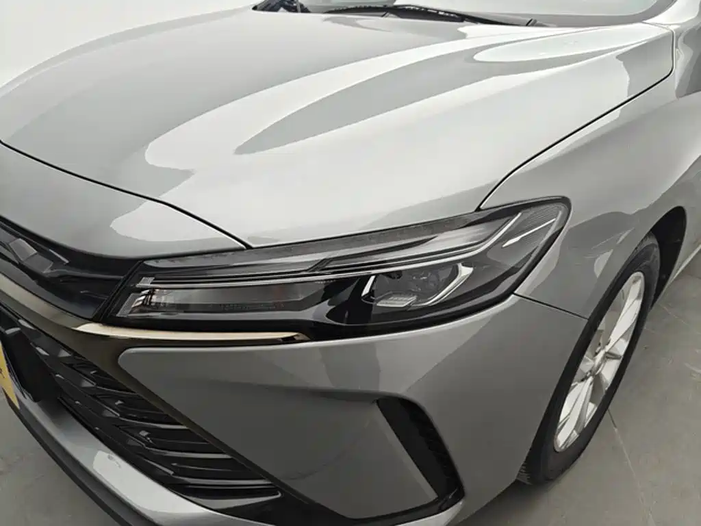 Chevrolet Monza — миниатюра 14