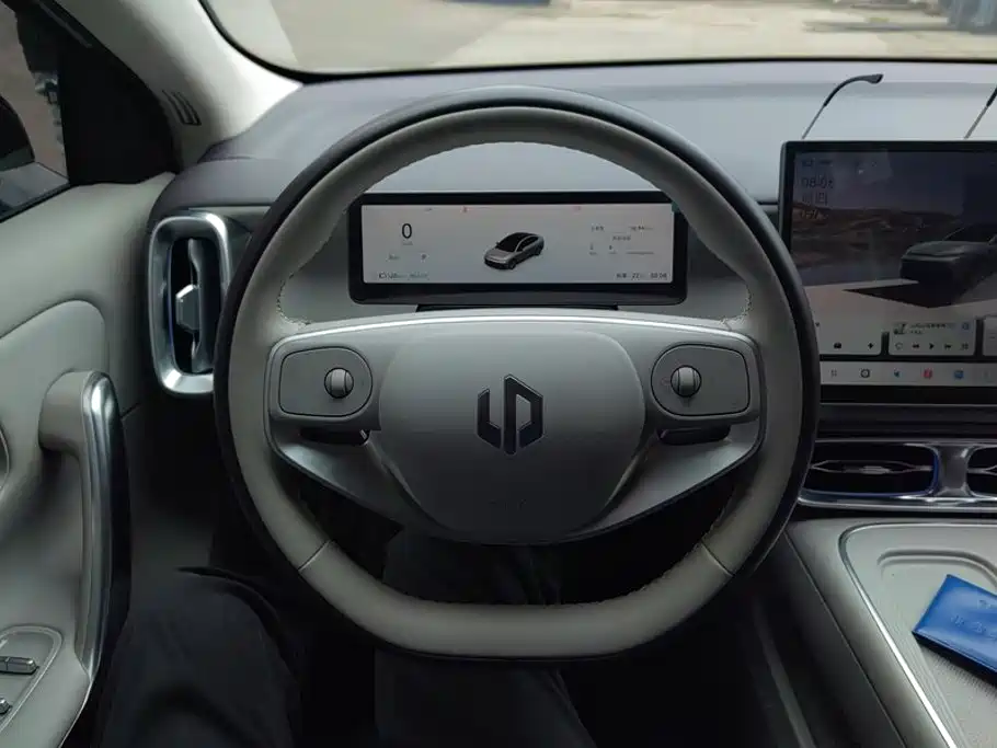 Leapmotor Leapmotor B01 — миниатюра 15