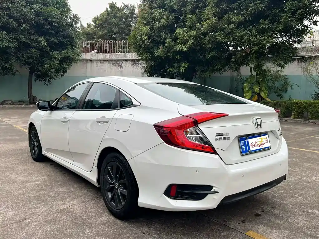 HONDA CIVIC
