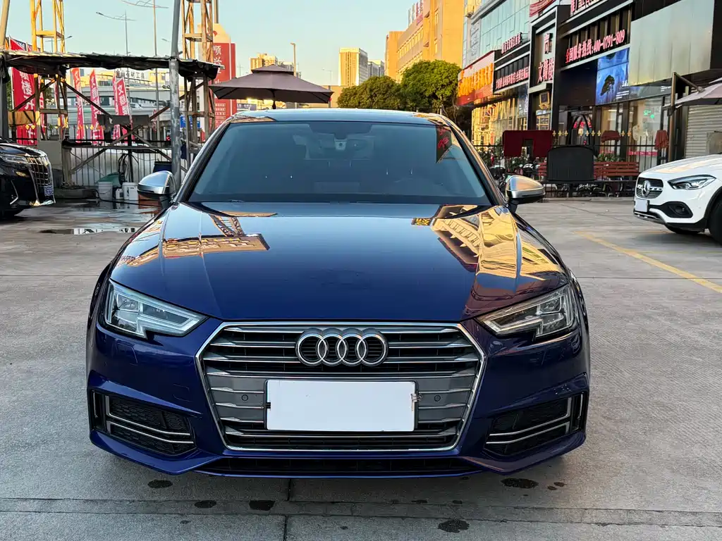 Audi A4L 2018 30 40 TFSI Fashion