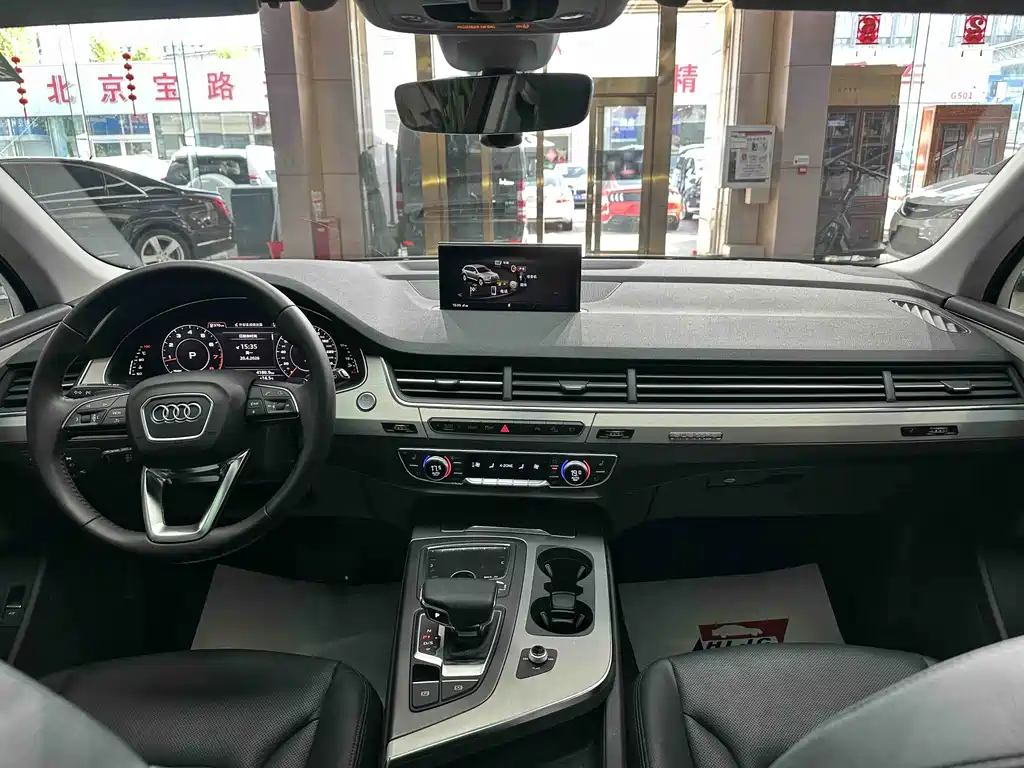 Audi Q7 2019 45 TFSI Comfort
