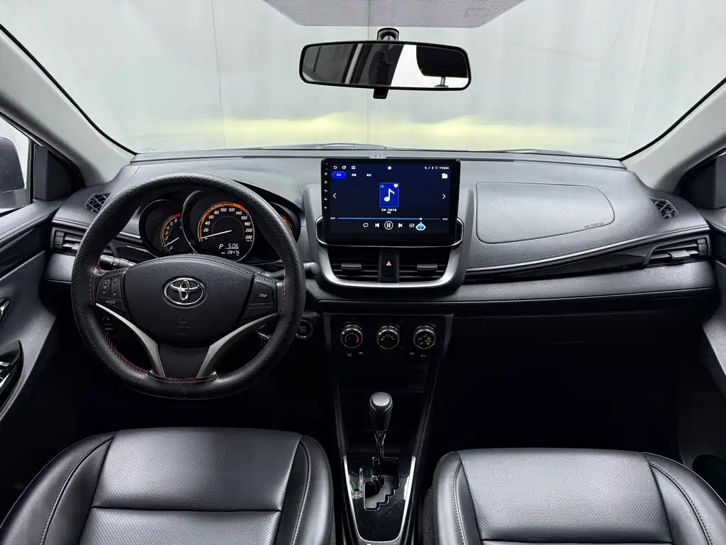 TOYOTA YARIS L ZHIXUAN