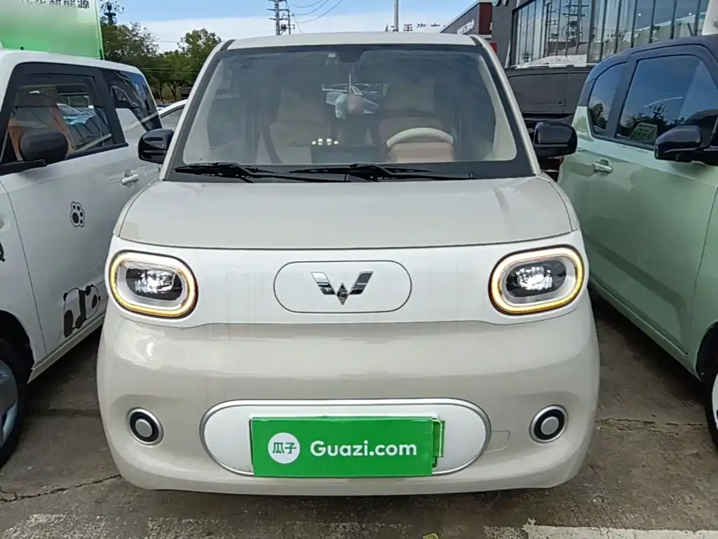 Wuling MINIEV — миниатюра 3