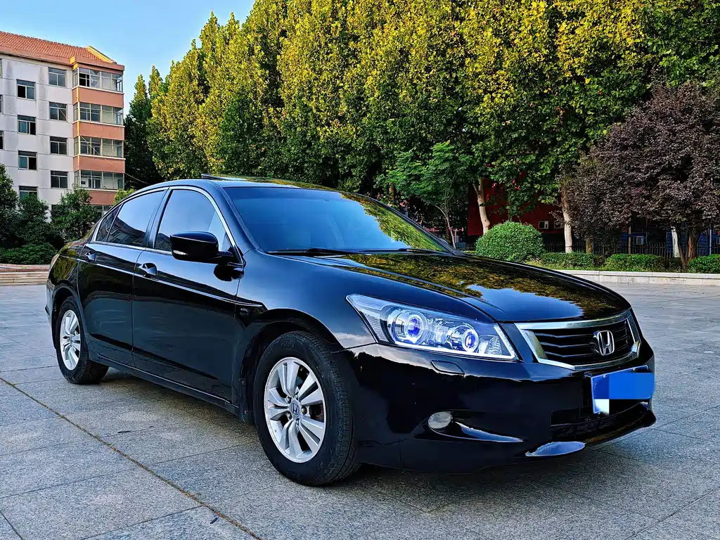 Honda Accord — миниатюра 14