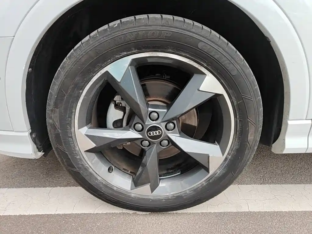 Audi Q3 — миниатюра 23