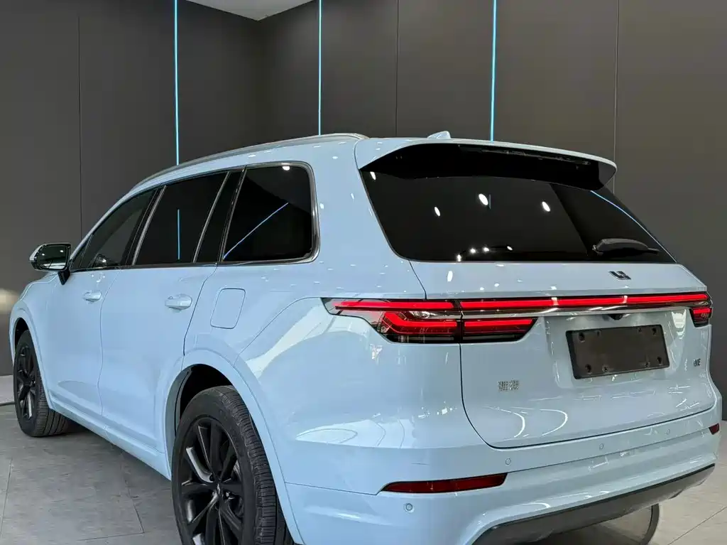 Li Auto Li ONE — миниатюра 8