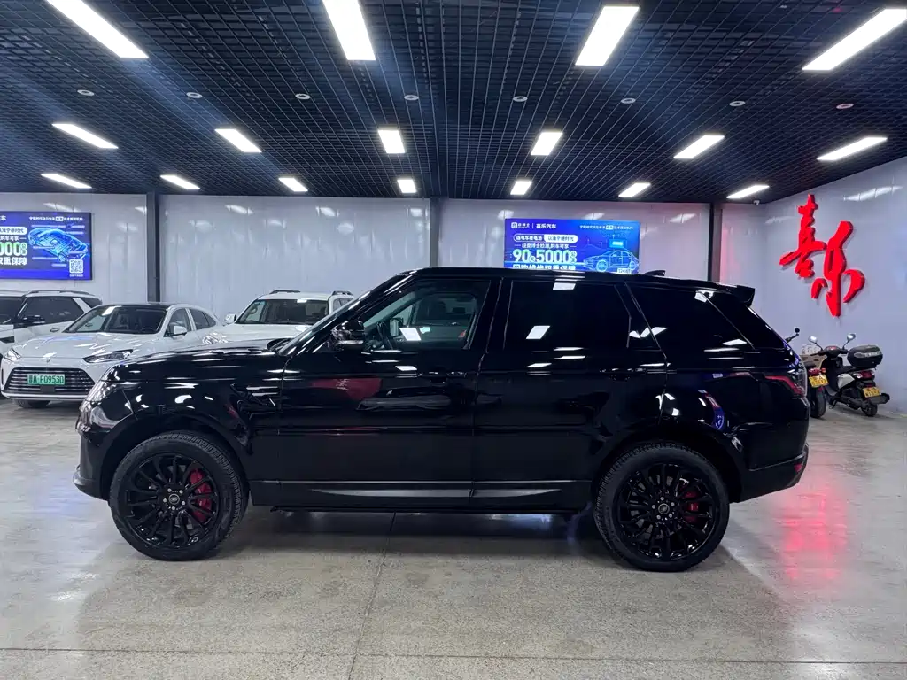 Land Rover Range Rover Sport Sport 2022 P400e SE
