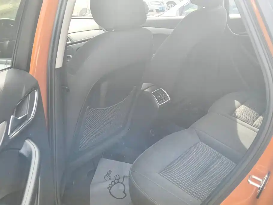 Audi Q3 — миниатюра 11