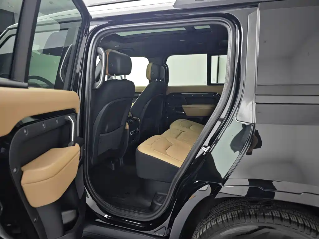 Land Rover Defender — миниатюра 14