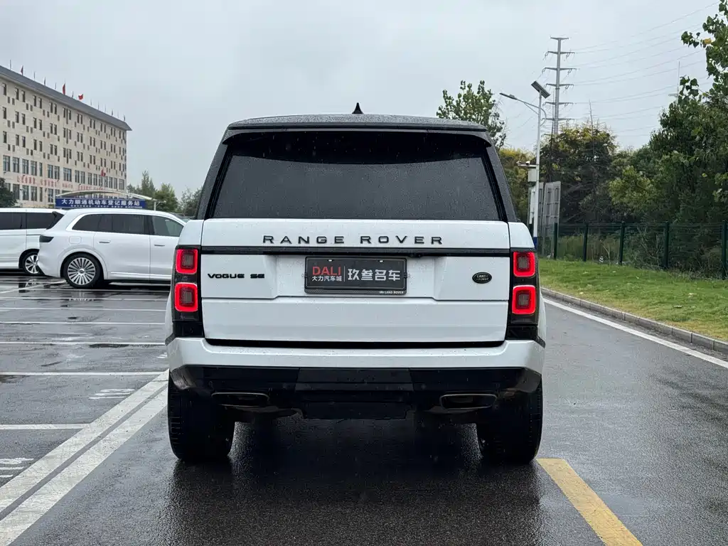 Land Rover Range Rover — миниатюра 4