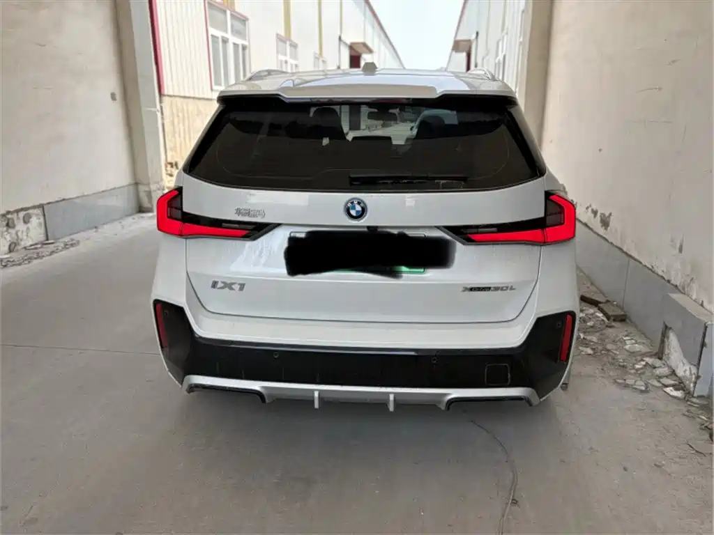 BMW iX1 2023 xDrive30L M Sport