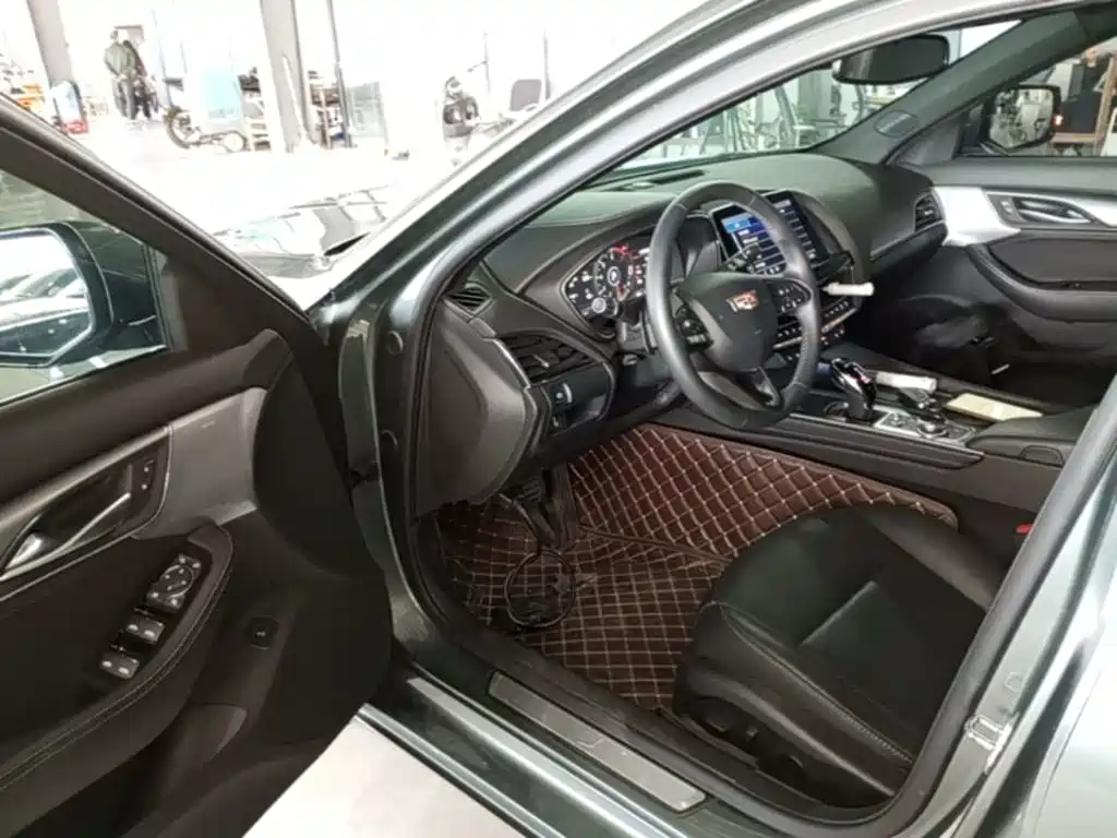 Cadillac CT5 — миниатюра 16