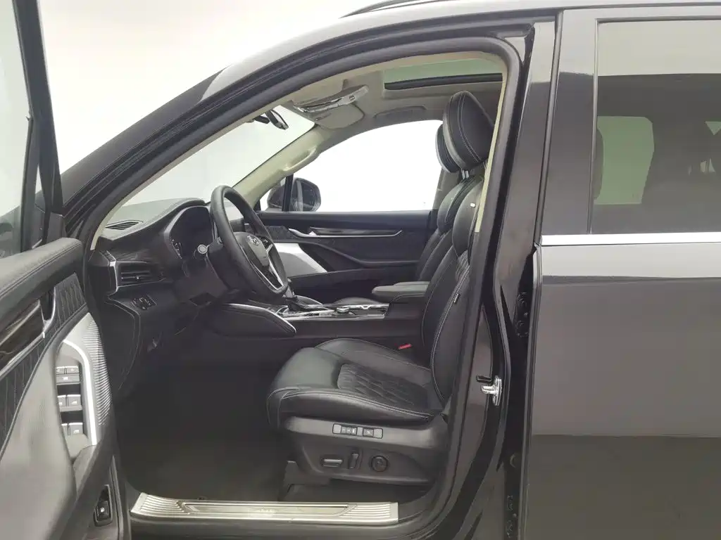 MAXUS D90 — миниатюра 10