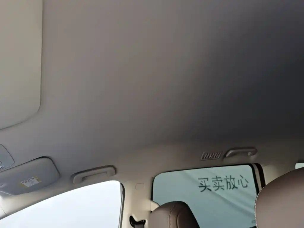 Wuling Xingguang 730 New Energy — миниатюра 18