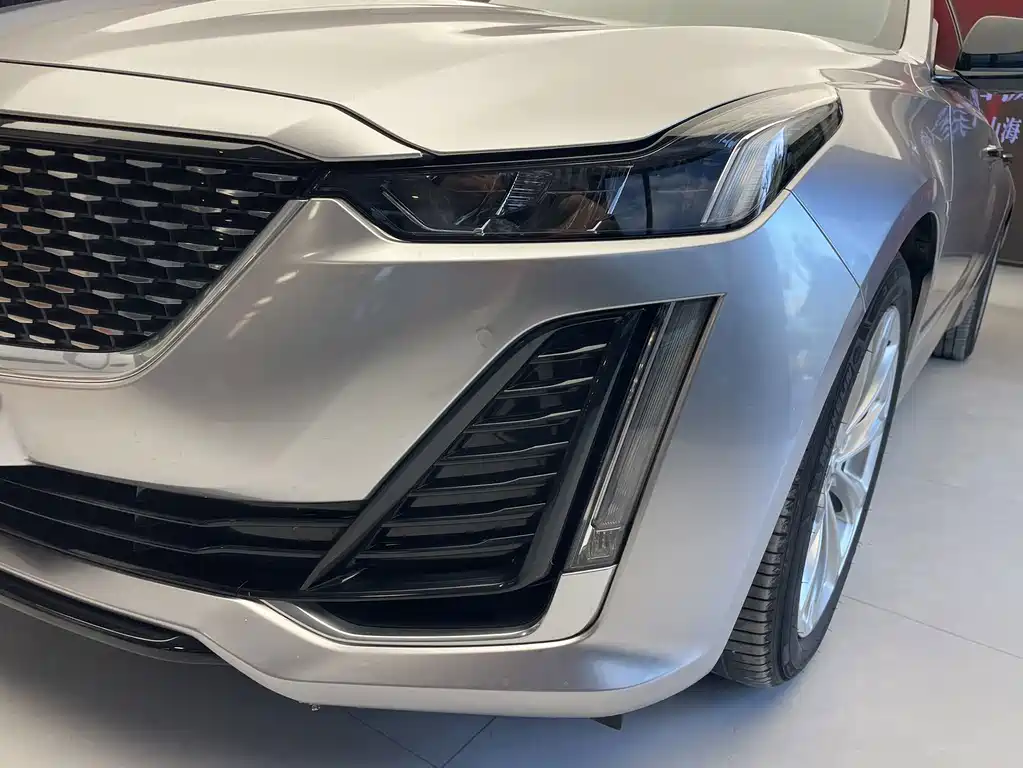Cadillac CT5 — миниатюра 16