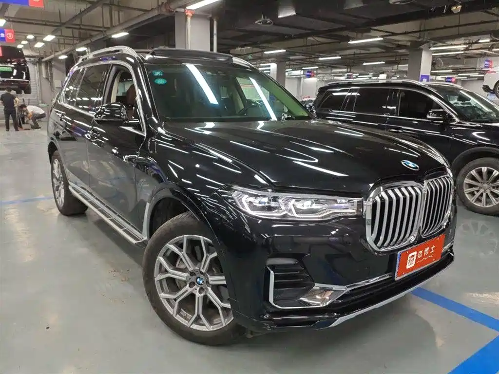 BMW X7 2020 xDrive40i Lead Luxury