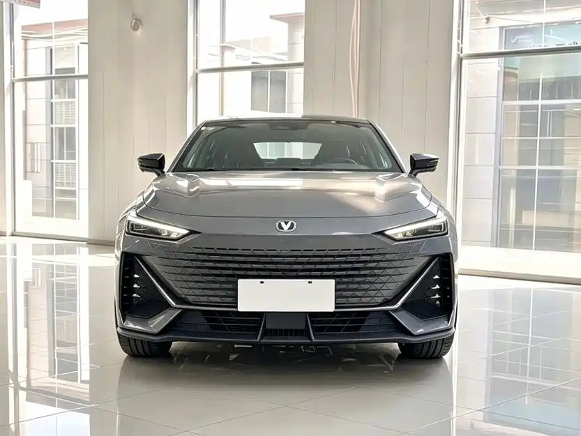 Changan UNI-V — миниатюра 2