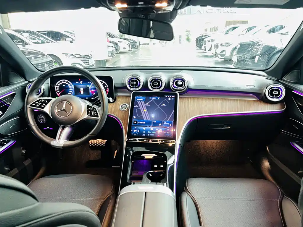 Mercedes-Benz C-Class — миниатюра 5
