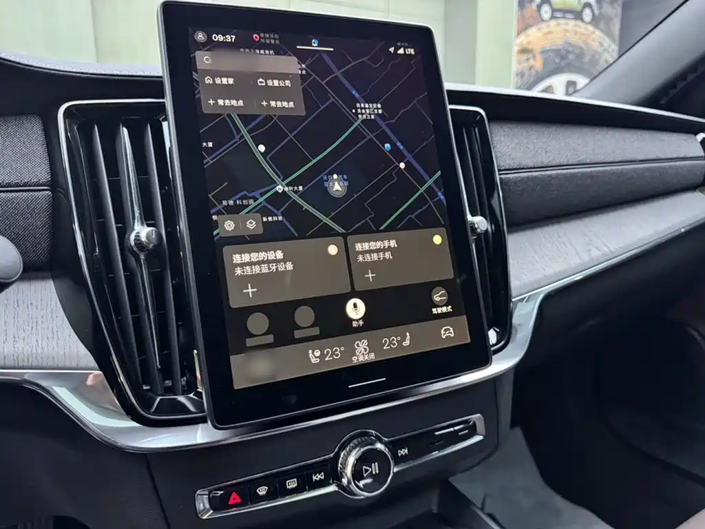 Volvo S90 — миниатюра 16