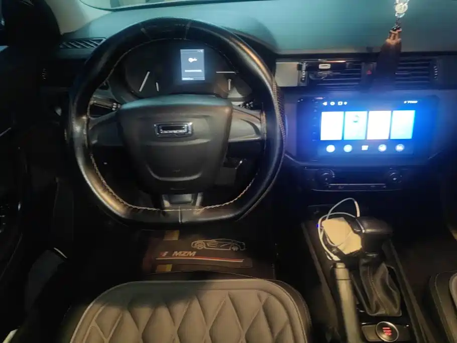 Qoros Qoros 3 — миниатюра 13