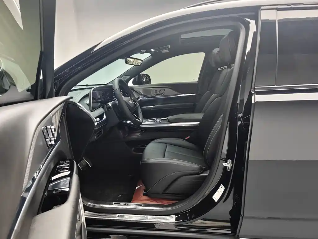 Cadillac XT5 — миниатюра 9