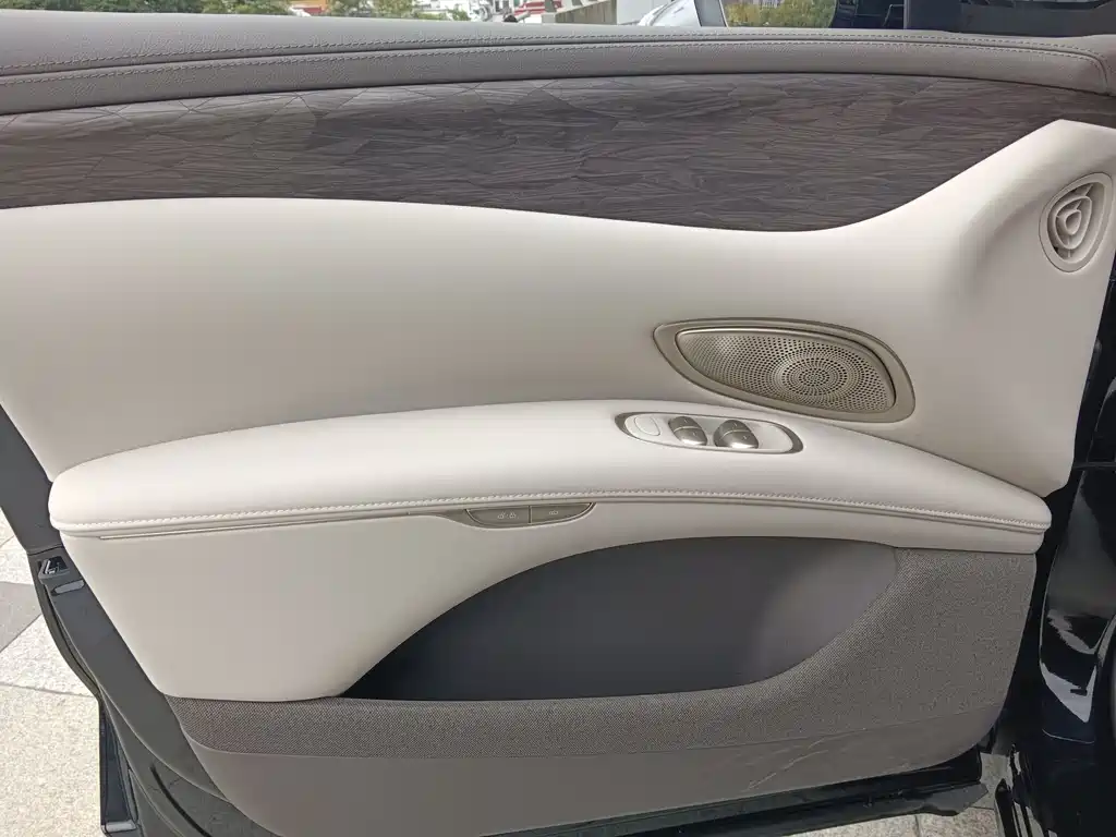 ZHIJI AUTOMOBILE ZHIJI LS7