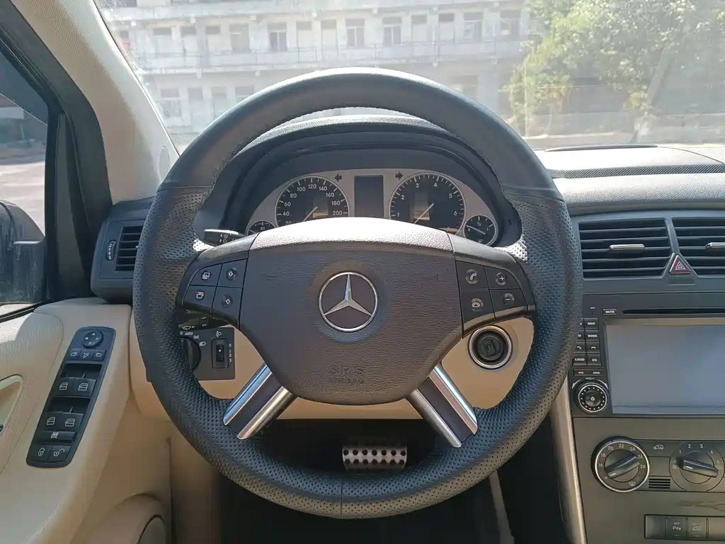 Mercedes-Benz B-Class — миниатюра 14