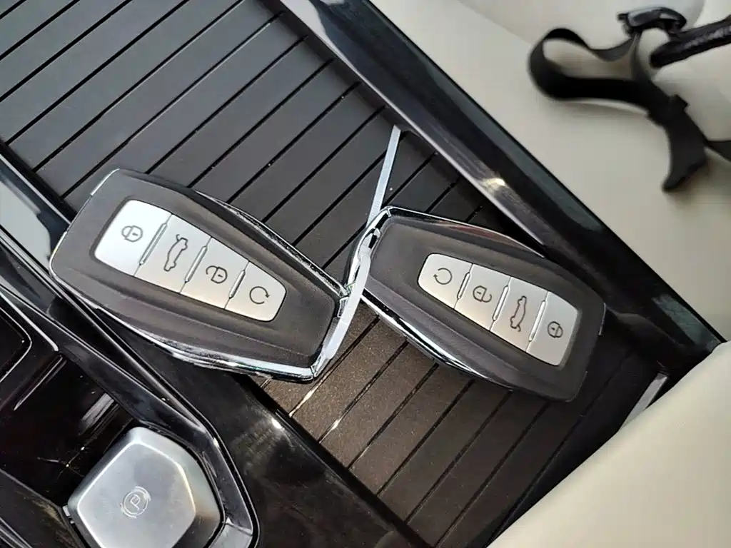 Geely Boyue — миниатюра 9