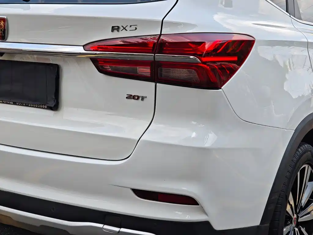 Roewe RX5 — миниатюра 10