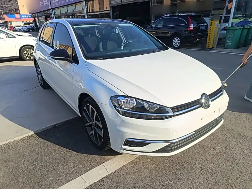 Volkswagen Golf — миниатюра 4