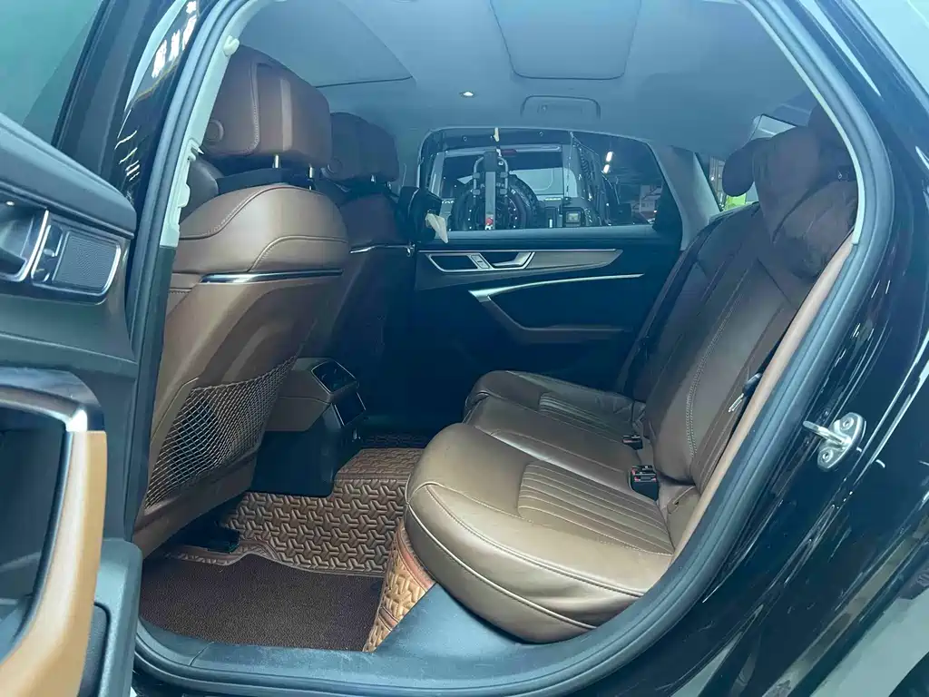 Audi A6L — миниатюра 8